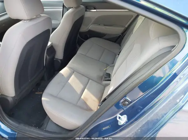 5NPD84LF6KH404976 2019 HYUNDAI ELANTRA - Image 8