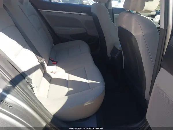 5NPD84LF6KH406467 2019 HYUNDAI ELANTRA - Image 8