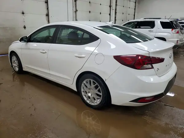 5NPD84LF6KH406856 2019 HYUNDAI ELANTRA - Image 2