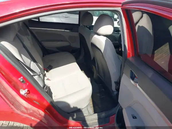 5NPD84LF6KH407053 2019 HYUNDAI ELANTRA - Image 8