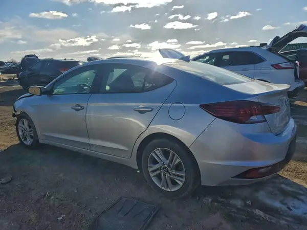5NPD84LF6KH407344 2019 HYUNDAI ELANTRA - Image 2