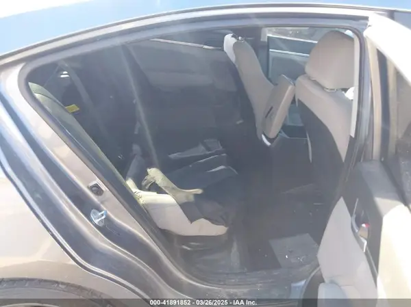 5NPD84LF6KH407912 2019 HYUNDAI ELANTRA - Image 8