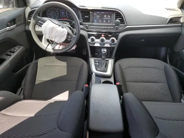 5NPD84LF6KH408879 2019 HYUNDAI ELANTRA - Image 8