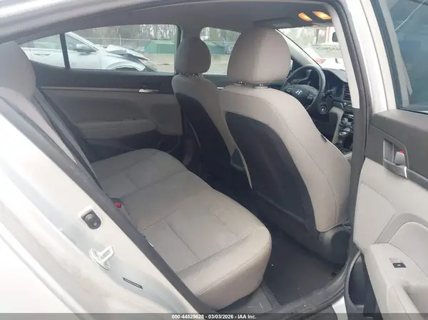 5NPD84LF6KH409918 2019 HYUNDAI ELANTRA - Image 8