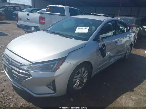 5NPD84LF6KH409949 2019 HYUNDAI ELANTRA - Image 2