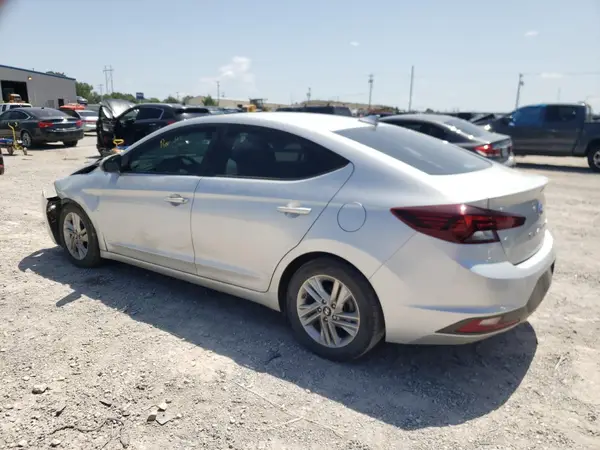 5NPD84LF6KH410115 2019 HYUNDAI ELANTRA - Image 2
