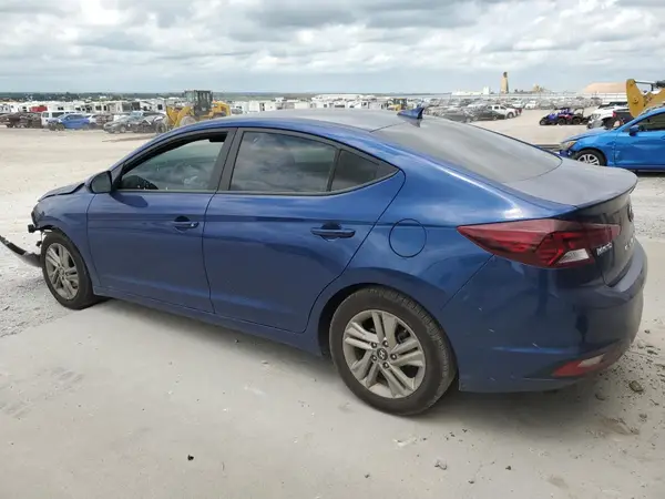 5NPD84LF6KH410650 2019 HYUNDAI ELANTRA - Image 2