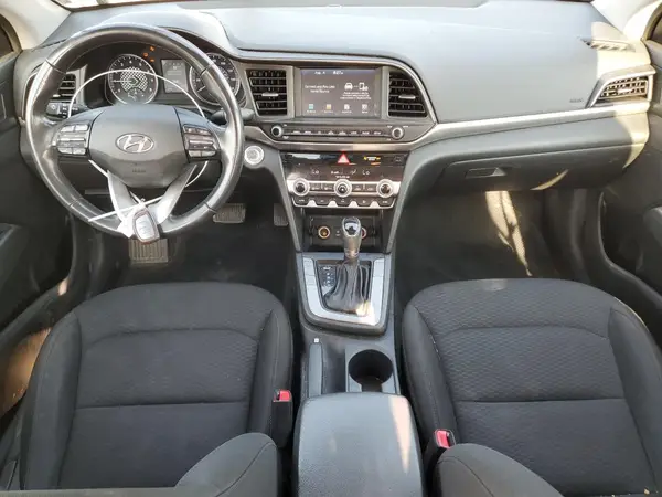 5NPD84LF6KH411605 2019 HYUNDAI ELANTRA - Image 8