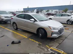 5NPD84LF6KH412849 2019 HYUNDAI ELANTRA