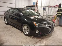 5NPD84LF6KH415380 2019 HYUNDAI ELANTRA