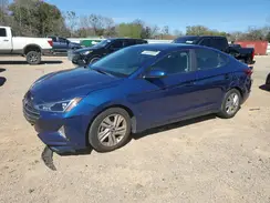 5NPD84LF6KH415606 2019 HYUNDAI ELANTRA