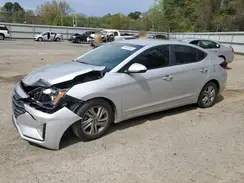 5NPD84LF6KH422832 2019 HYUNDAI ELANTRA