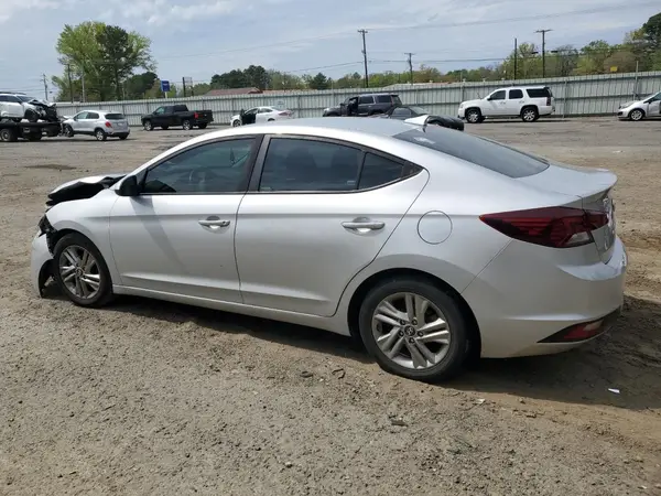 5NPD84LF6KH422832 2019 HYUNDAI ELANTRA - Image 2