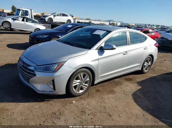 5NPD84LF6KH425987 2019 HYUNDAI ELANTRA - Image 2