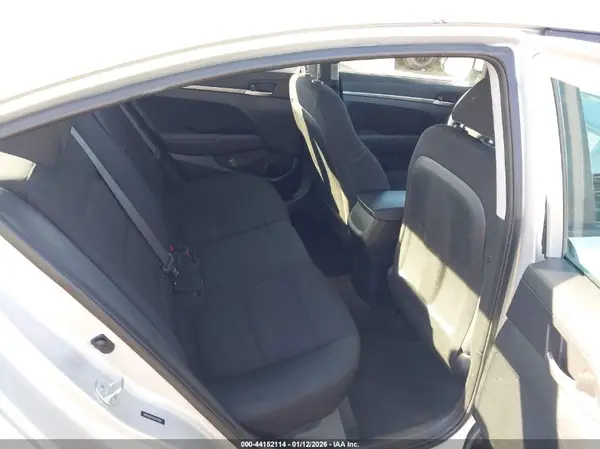 5NPD84LF6KH425987 2019 HYUNDAI ELANTRA - Image 8