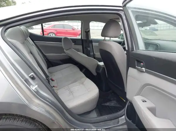 5NPD84LF6KH429456 2019 HYUNDAI ELANTRA - Image 8