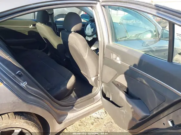 5NPD84LF6KH431644 2019 HYUNDAI ELANTRA - Image 8