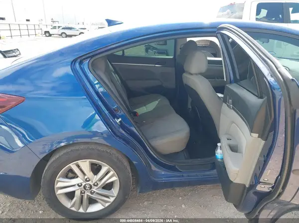 5NPD84LF6KH435483 2019 HYUNDAI ELANTRA - Image 8