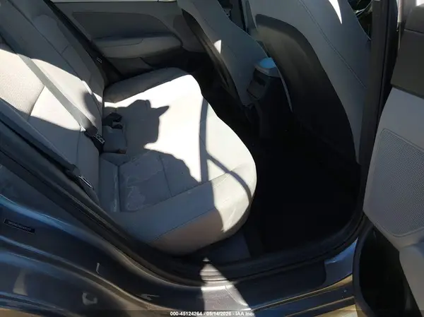 5NPD84LF6KH437217 2019 HYUNDAI ELANTRA - Image 8
