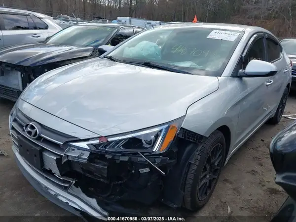 5NPD84LF6KH437332 2019 HYUNDAI ELANTRA - Image 2