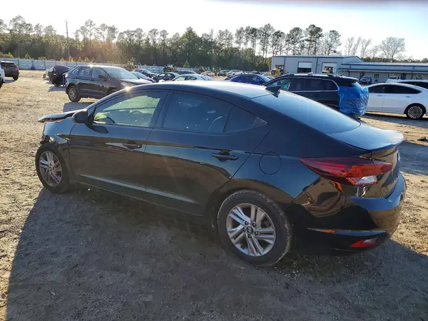 5NPD84LF6KH438304 2019 HYUNDAI ELANTRA - Image 2