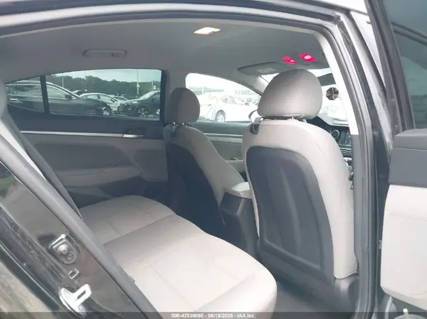 5NPD84LF6KH441705 2019 HYUNDAI ELANTRA - Image 8