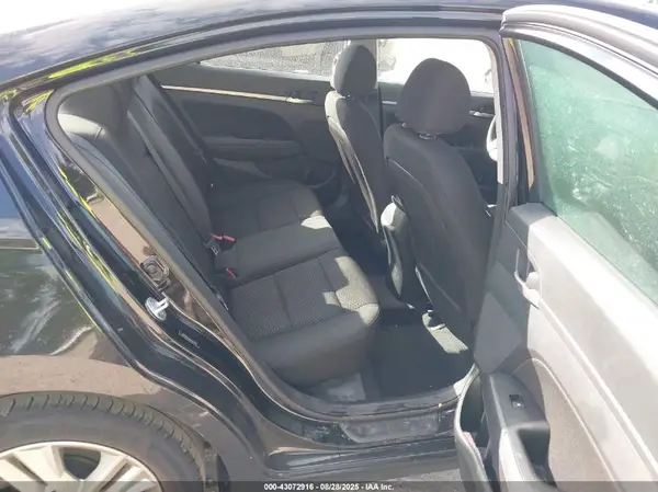 5NPD84LF6KH444975 2019 HYUNDAI ELANTRA - Image 8