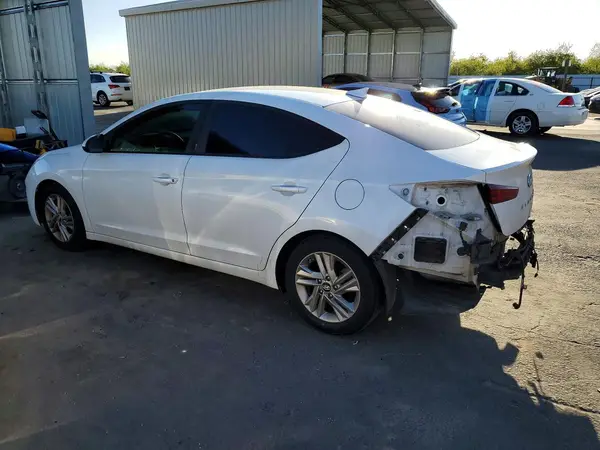 5NPD84LF6KH448685 2019 HYUNDAI ELANTRA - Image 2