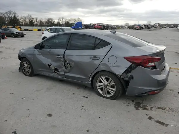 5NPD84LF6KH450811 2019 HYUNDAI ELANTRA - Image 2