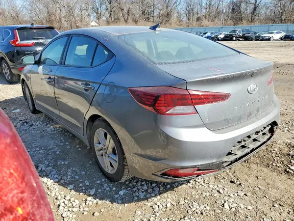 5NPD84LF6KH451490 2019 HYUNDAI ELANTRA - Image 2