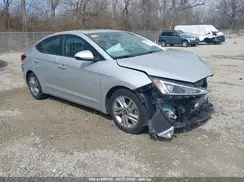 5NPD84LF6KH452378 2019 HYUNDAI ELANTRA