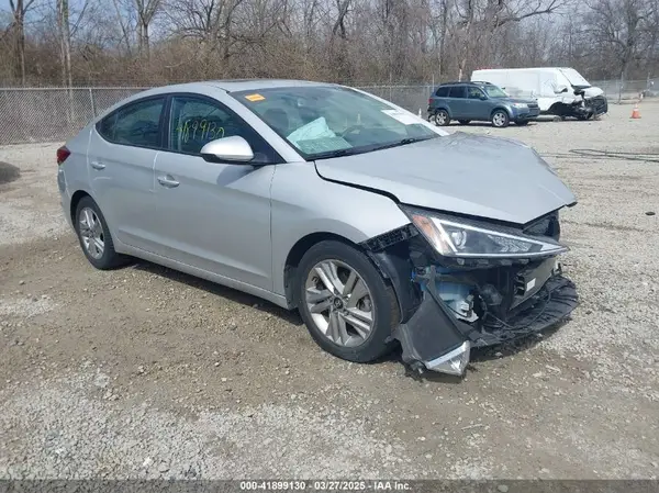 5NPD84LF6KH452378 2019 HYUNDAI ELANTRA - Image 1