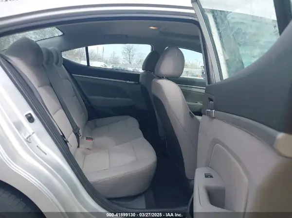5NPD84LF6KH452378 2019 HYUNDAI ELANTRA - Image 8