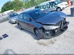 5NPD84LF6KH460738 2019 HYUNDAI ELANTRA