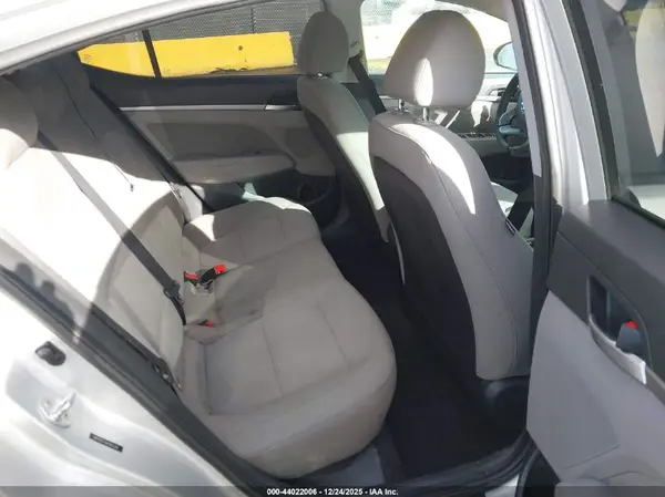 5NPD84LF6KH461078 2019 HYUNDAI ELANTRA - Image 8