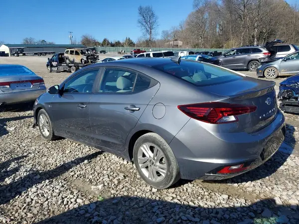 5NPD84LF6KH461114 2019 HYUNDAI ELANTRA - Image 2