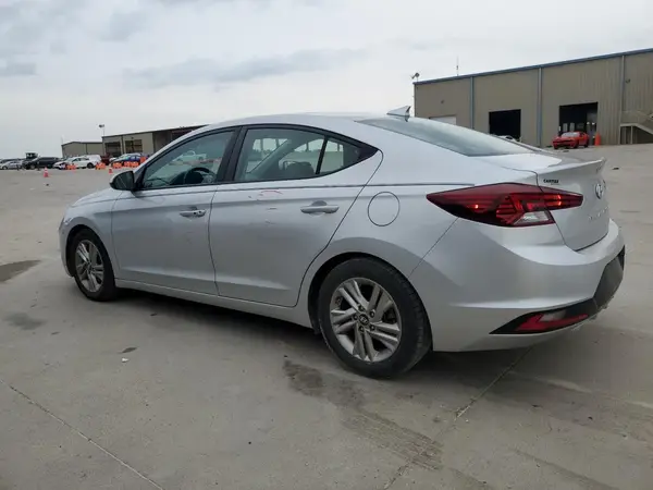 5NPD84LF6KH462103 2019 HYUNDAI ELANTRA - Image 2