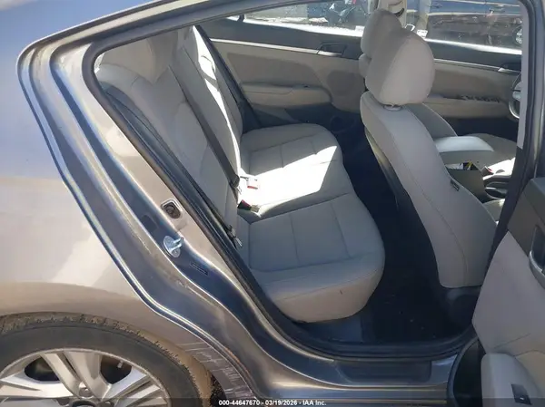 5NPD84LF6KH465454 2019 HYUNDAI ELANTRA - Image 8