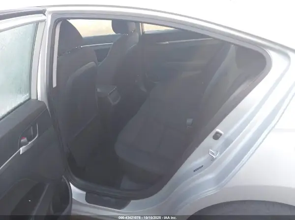 5NPD84LF6KH466927 2019 HYUNDAI ELANTRA - Image 8