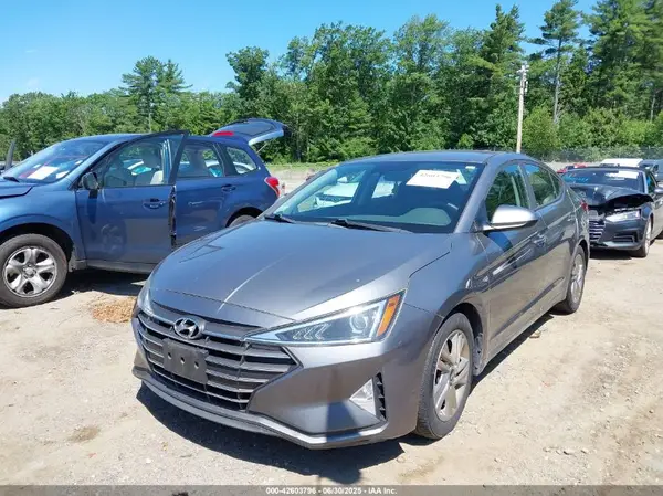 5NPD84LF6KH472226 2019 HYUNDAI ELANTRA - Image 2