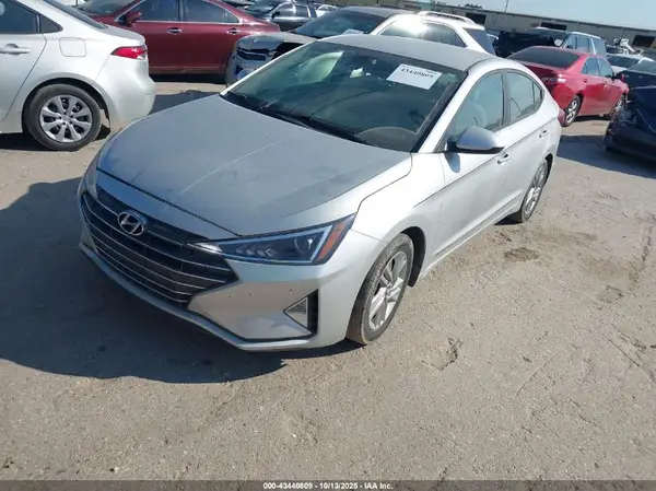 5NPD84LF6KH473571 2019 HYUNDAI ELANTRA - Image 2