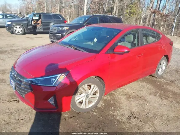 5NPD84LF6KH474364 2019 HYUNDAI ELANTRA - Image 2