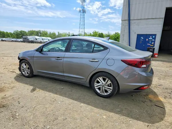 5NPD84LF6KH475384 2019 HYUNDAI ELANTRA - Image 2