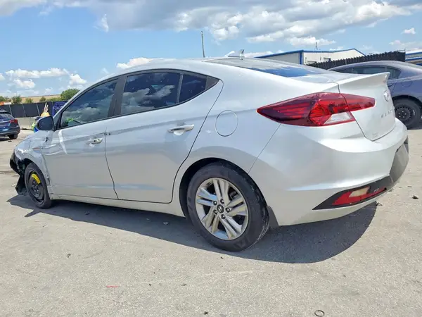 5NPD84LF6KH477765 2019 HYUNDAI ELANTRA - Image 2