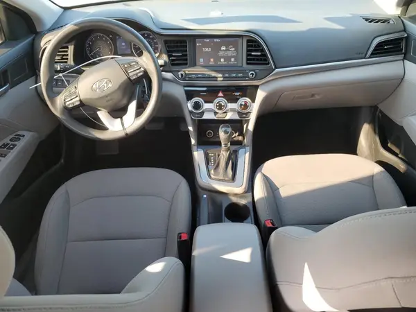 5NPD84LF6KH480083 2019 HYUNDAI ELANTRA - Image 8
