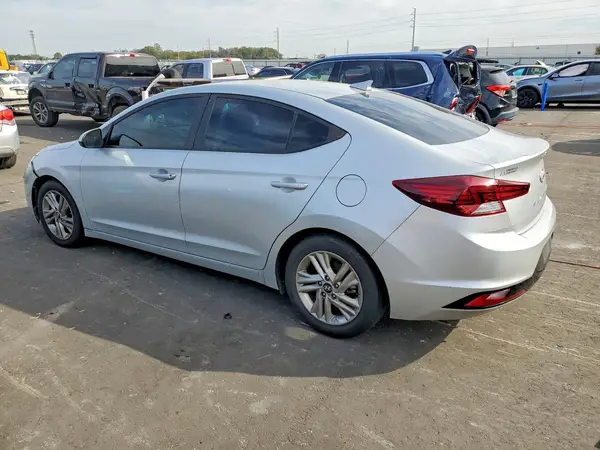 5NPD84LF6KH480567 2019 HYUNDAI ELANTRA - Image 2