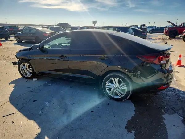 5NPD84LF6KH482514 2019 HYUNDAI ELANTRA - Image 2