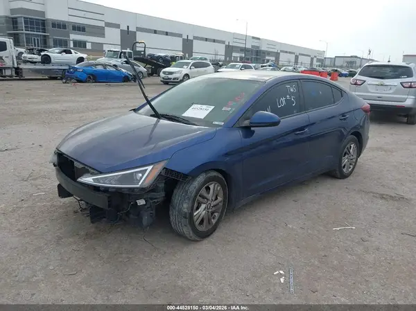5NPD84LF6KH483971 2019 HYUNDAI ELANTRA - Image 2