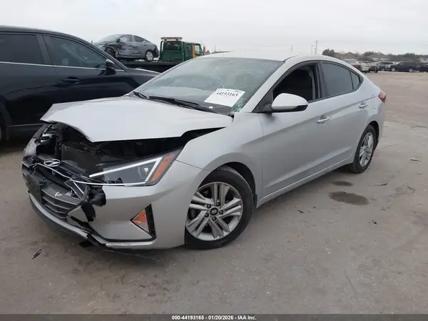 5NPD84LF6KH488233 2019 HYUNDAI ELANTRA - Image 2