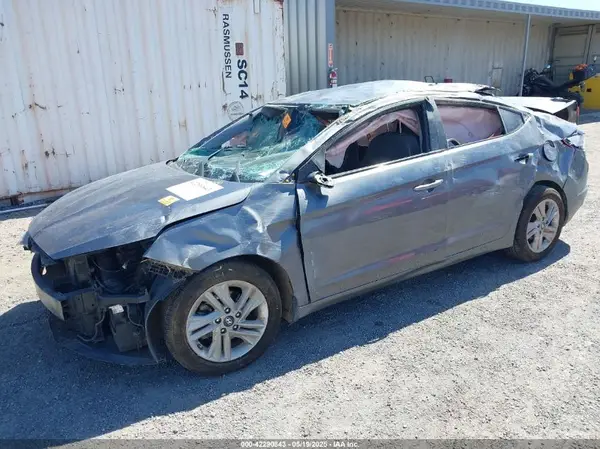 5NPD84LF6KH489088 2019 HYUNDAI ELANTRA - Image 2